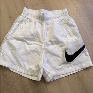 Y2K Nike Windbreaker Shorts